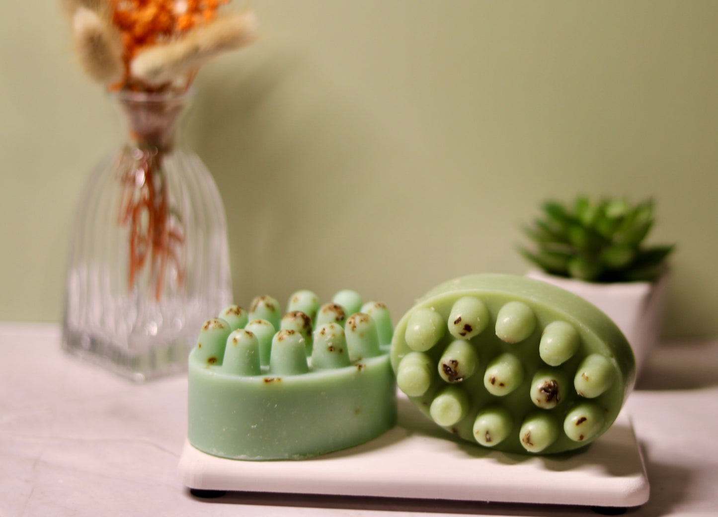 Cucumber - Massage Bar - Pale Green